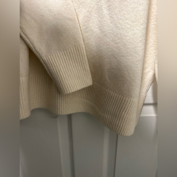 Aerie Oversized Sweater - Picture 3 of 5